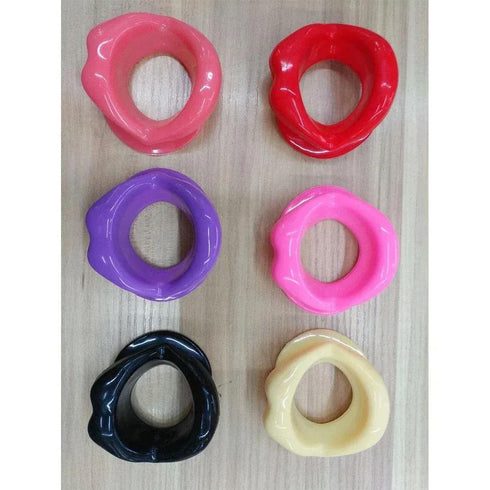 Silicone Lips Beauty Tool - MiamiTeenyWeenyBikini.Com