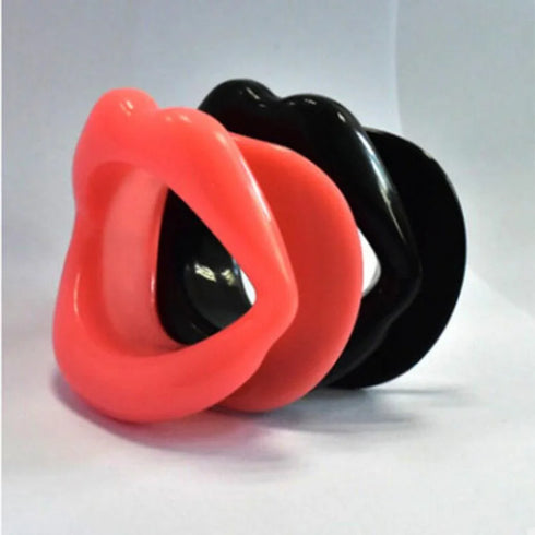 Silicone Lips Beauty Tool - MiamiTeenyWeenyBikini.Com