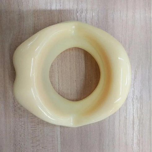 Silicone Lips Beauty Tool - MiamiTeenyWeenyBikini.Com