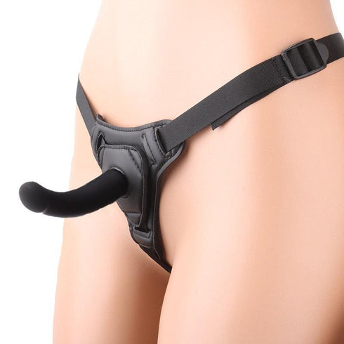 Lesbian Couple Big Dildo Strap On